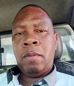 Muzi Thusi Director